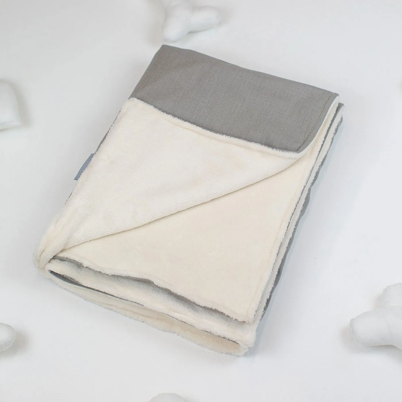 Cat & Kitten Blanket in Savanna Stone by Lords & Labradors
