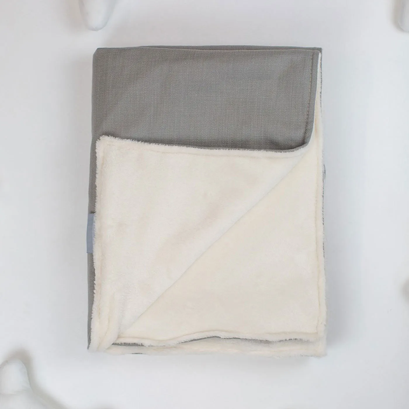 Cat & Kitten Blanket in Savanna Stone by Lords & Labradors