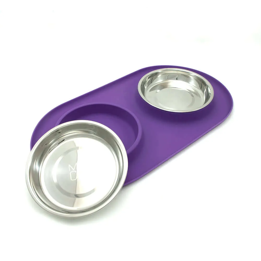 Double Silicone Cat Feeder with Stainless Saucer Shaped Bowl